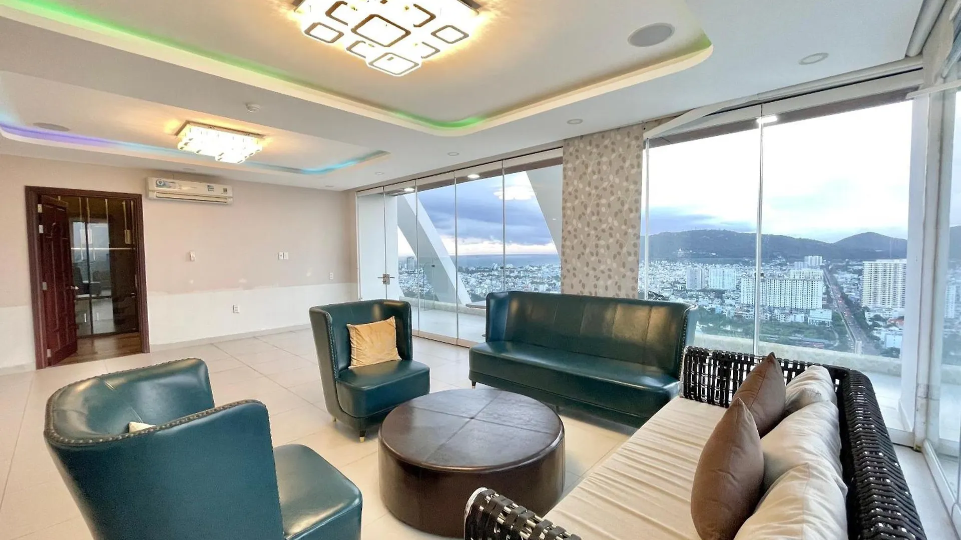 Penthouse 4Pn Oasky Vt Seaview 3401 Apartment Vung Tau